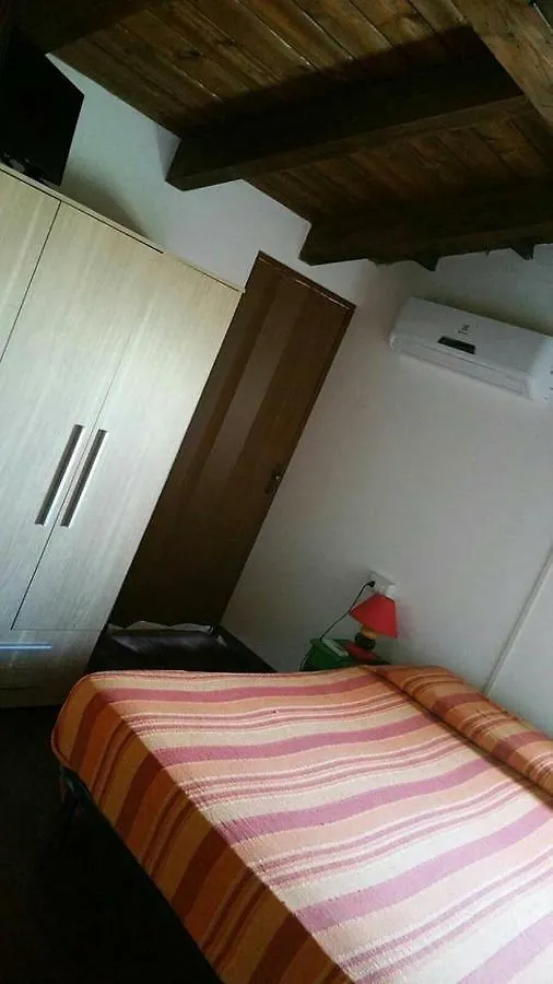 *** Vendégház Affittacamere Luti Massama Olaszország