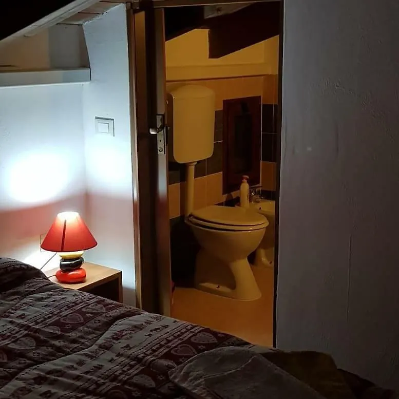 Affittacamere Luti Massama Vendégház