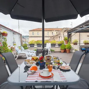 La Terrazza Ai Miracoli Couette-café Naples
